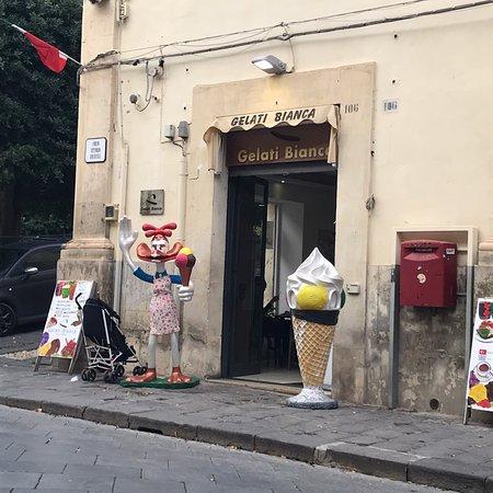 Gelati Bianca